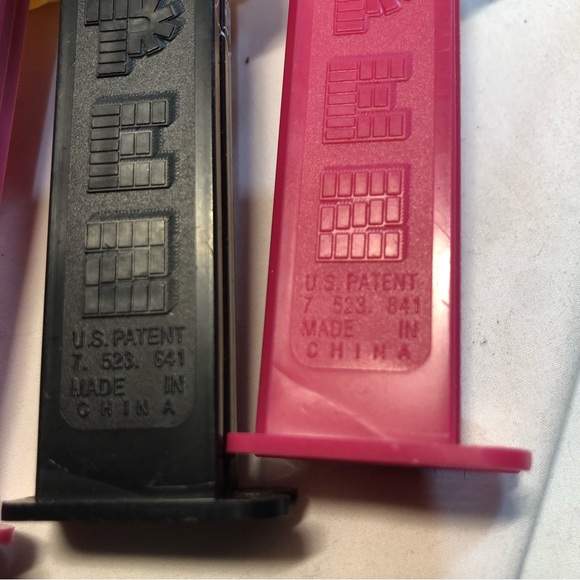 Lot Of 7 Assorted Pez Dispensers Children’s Themed Harry Potter, Vintage Dino + - Picture 13 of 15